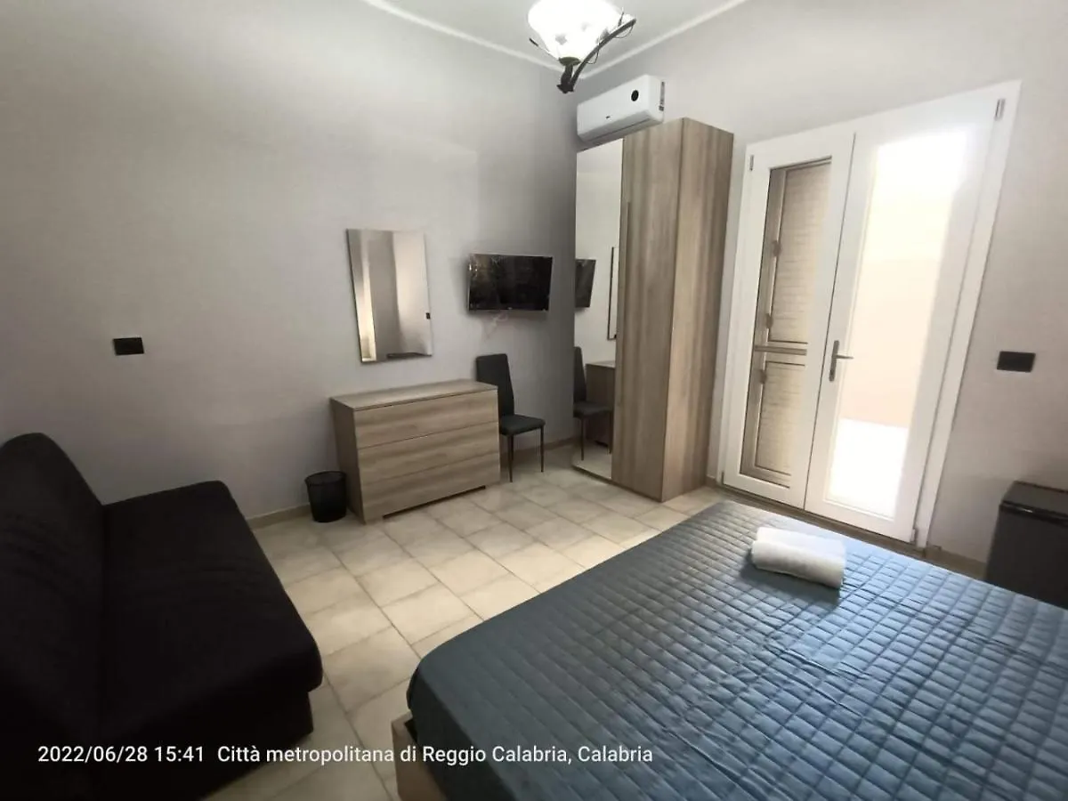 Pensión Hotel Nonna Rosa Reggio Calabria Italia