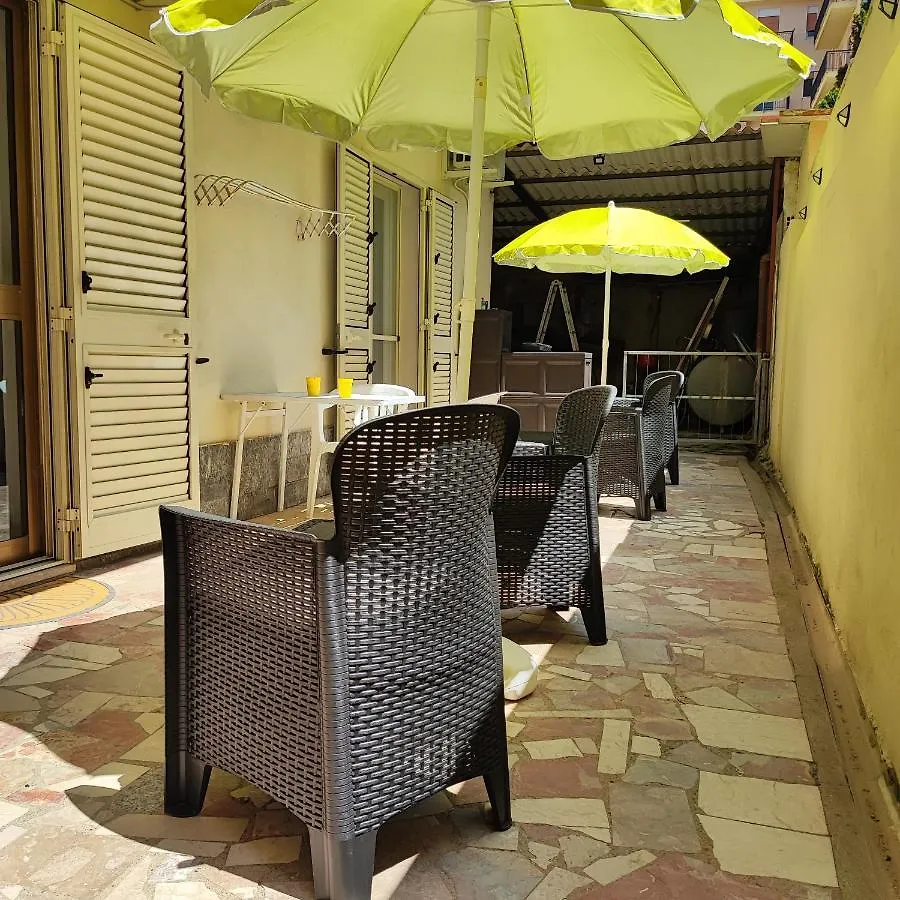 Hotel Nonna Rosa Reggio Calabria Italia